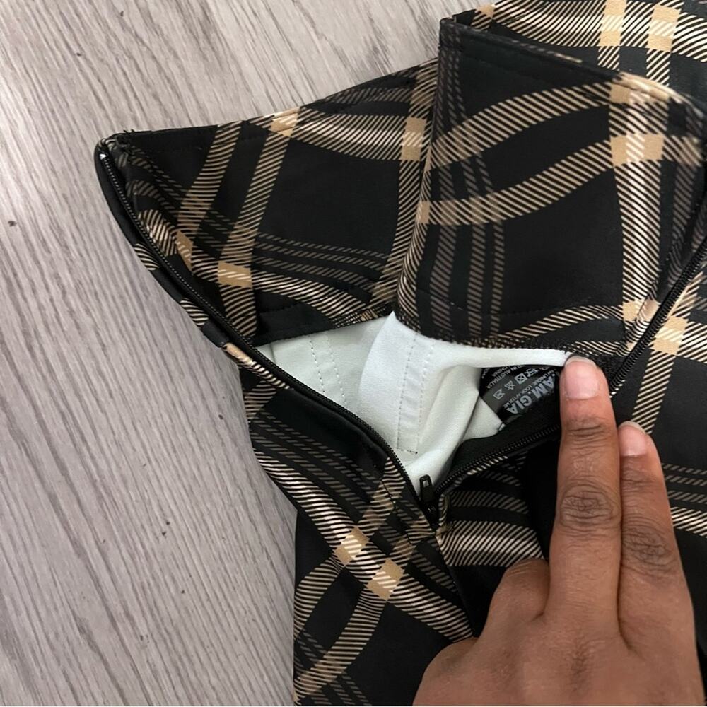 I.AM.GIA Women’s Carmel Mini Skirt Black Plaid Pleated Grunge Punk sz Large - Picture 8 of 13